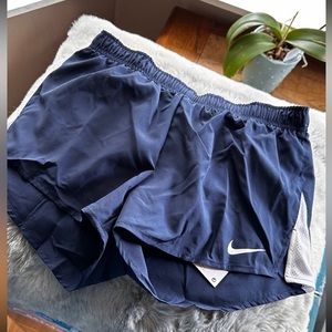 Brand New Women’s Small Nike Shorts